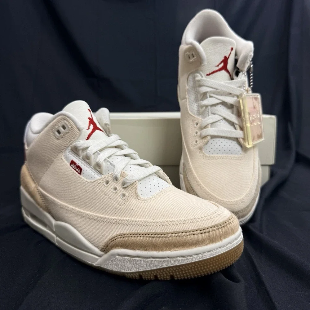Jordan 3 Retro Levi's Men's Size 9 Lunar New Year Denim Sail Gym Red Sneakers